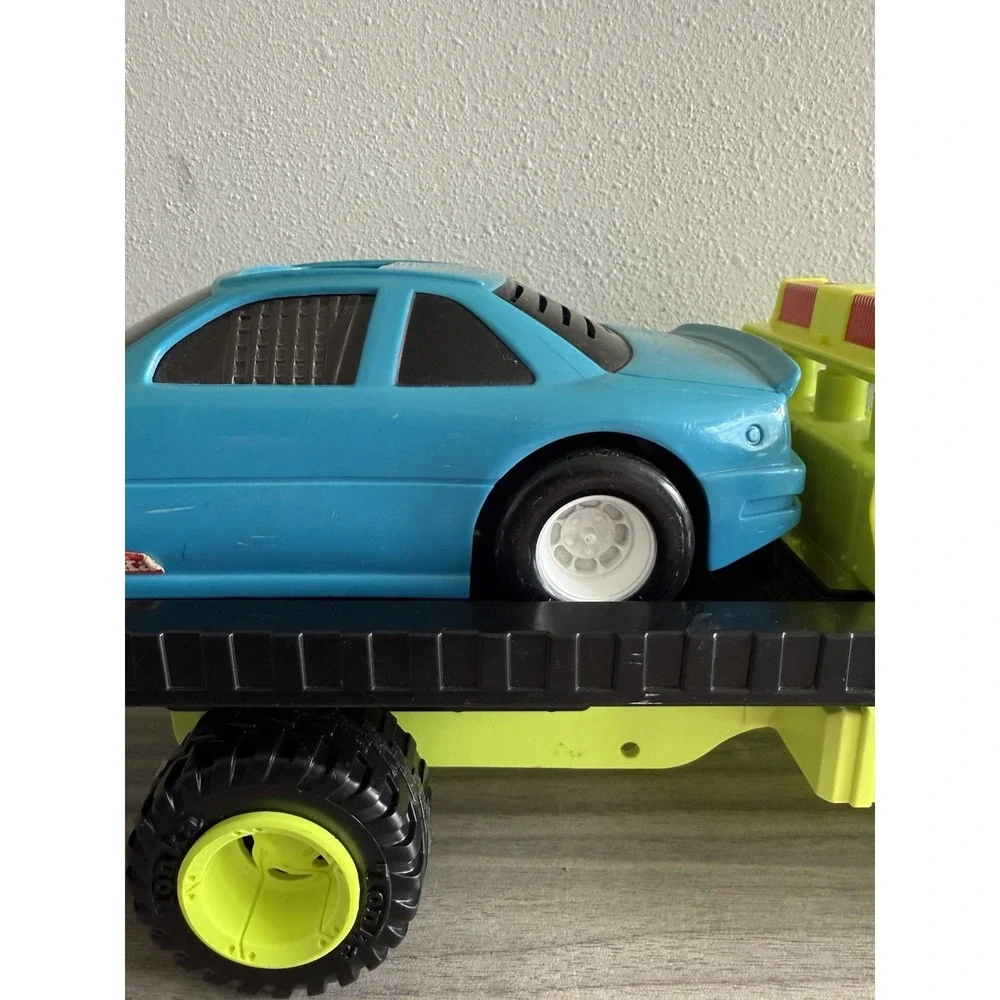 Vintage 1993 Tonka Power Lift Tow Truck with Green Tonka Car Working Big 19.5